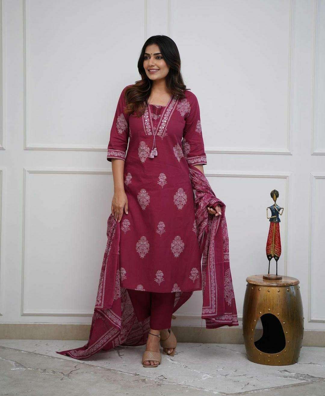 Women's Cotton Printed Straight Kurti with pant and Dupatta Set