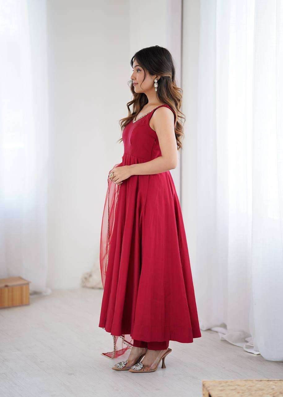 Womens Pure Romansilk Chanderi Anarkali Kurti with Pant & Dupatta Set - Image 4