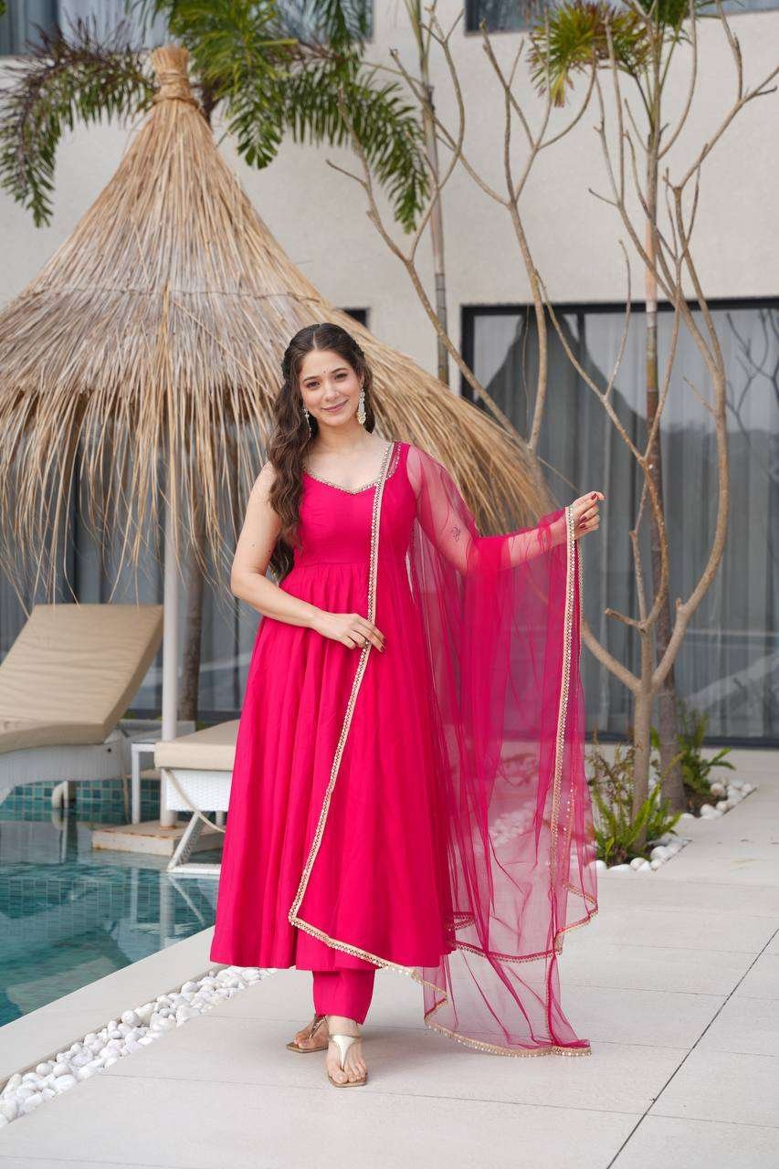 Womens Pure Romansilk Chanderi Anarkali Kurti with Pant & Dupatta Set - Image 3